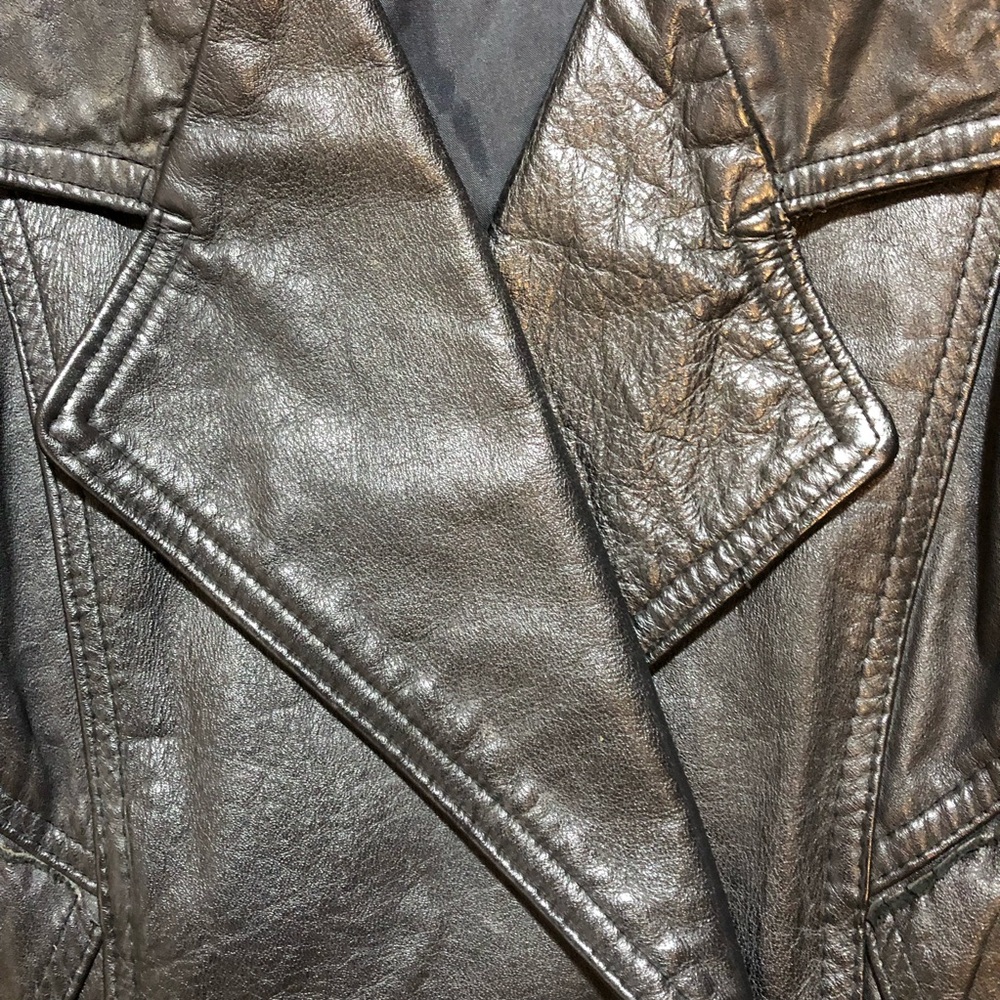 Vintage 70’s Cropped Leather Fringed Jacket - Picture 7 of 17